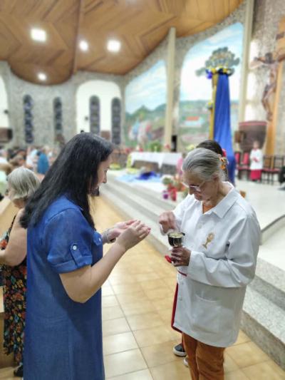 Encerramento das Novenas de Nossa Senhora Aparecida reúne centenas de devotos em Laranjeiras do Sul